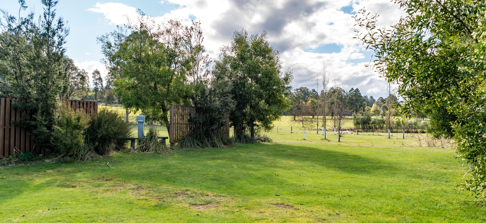 HIGHLAND-CARAVAN-PARK site